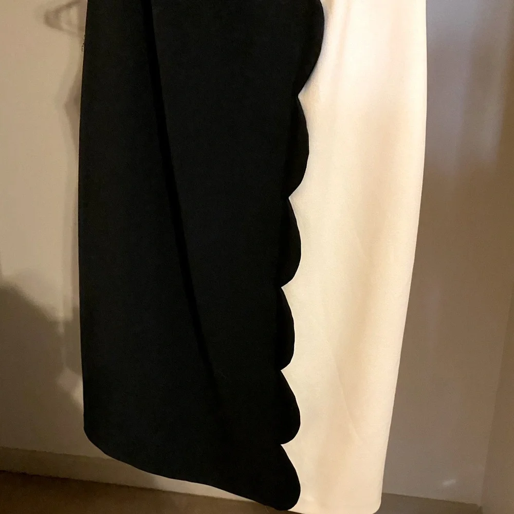 Glamour, black, white, sleeveless, midi-dress, Size 10 - Picture 2 of 3